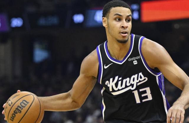 开云登录入口地址-西部季后赛超巨环伺 有了他国王防守底气十足