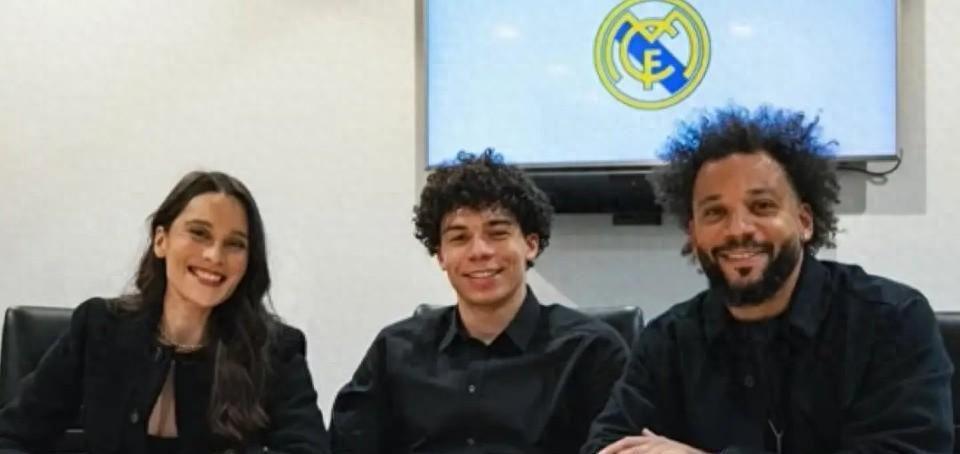 开云登录入口地址-皇马与马塞洛之子正式签约，恩佐·阿尔维斯正式开启职业之路